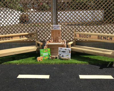 outside-seating-area